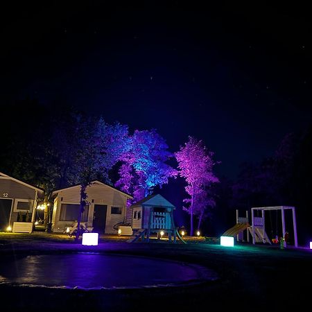 רבאל Lumi Resort Domki Letniskowe Z Podgrzewanym Basenem מראה חיצוני תמונה